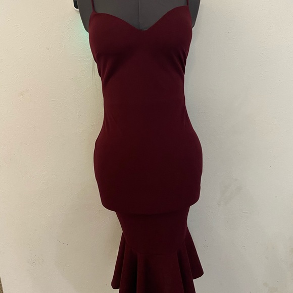Burgundy dress - Picture 2 of 7